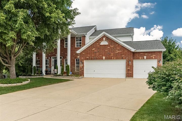 Property Photo:  356 Carr Manor Court  MO 63021 