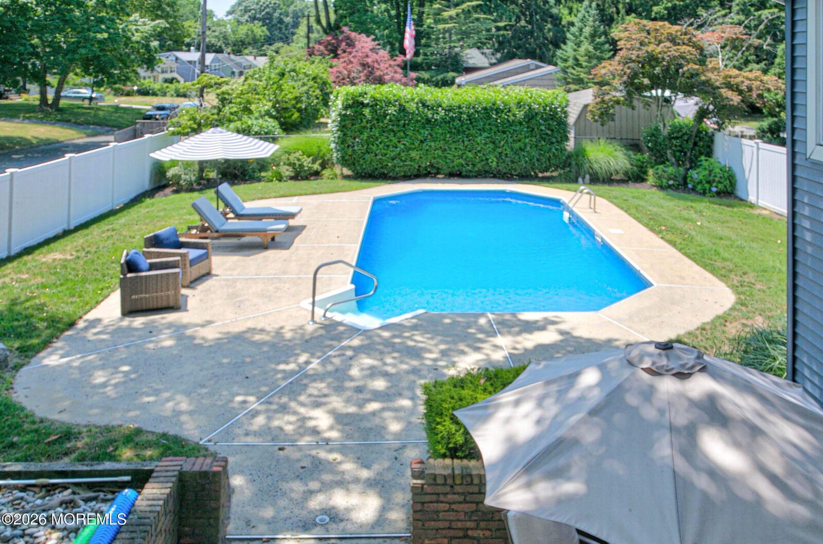 Property Photo:  15 Mohawk Avenue  NJ 07701 