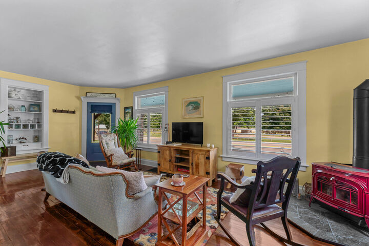 Property Photo:  150 S Broad Street  MI 49242 