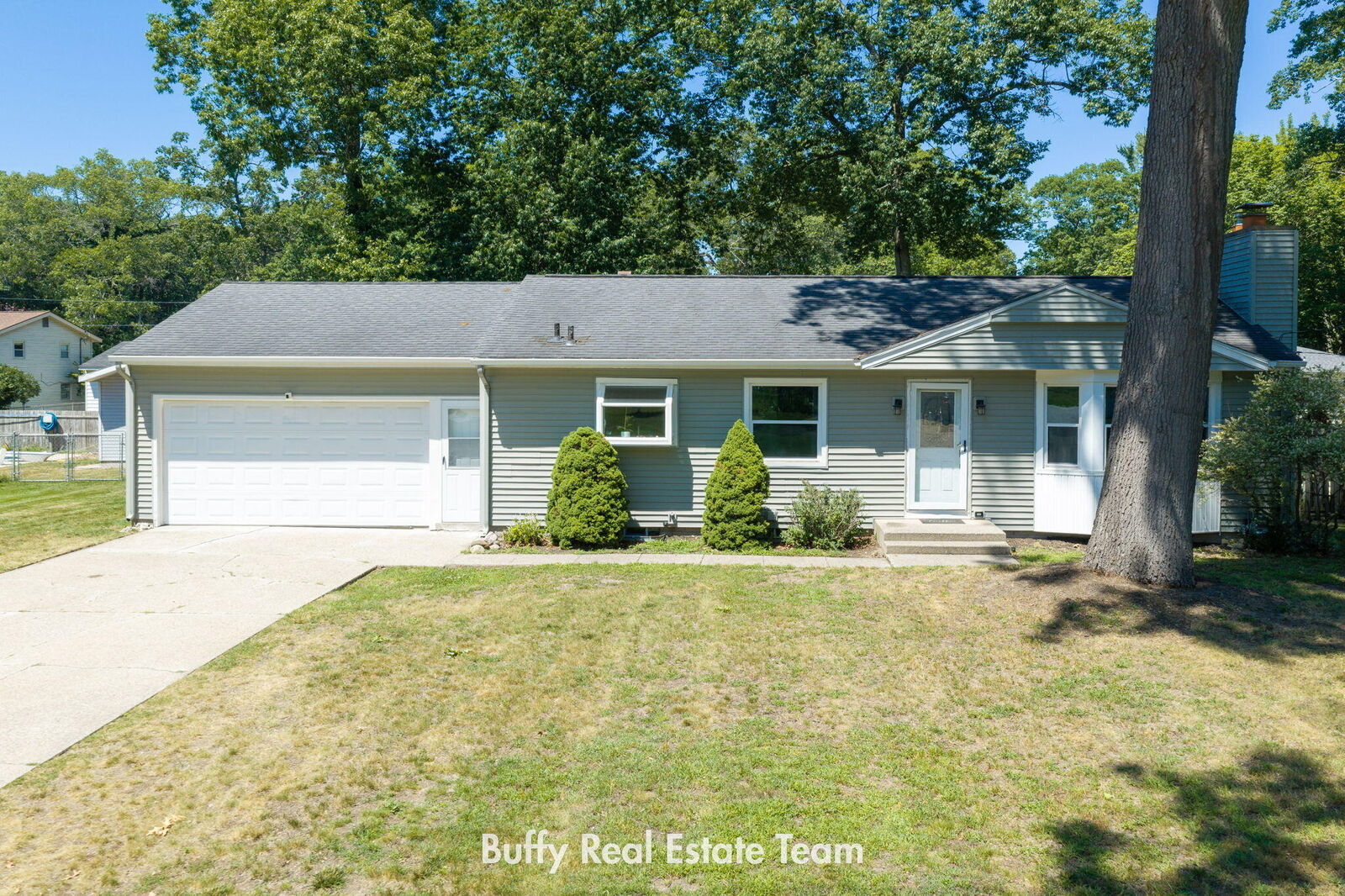 Property Photo: 2160 Garland Drive MI 49441