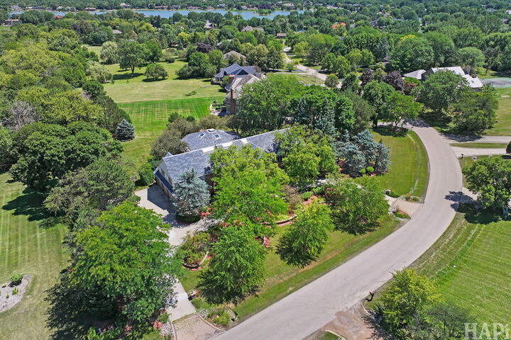 Property Photo:  35 Revere Drive  IL 60010 