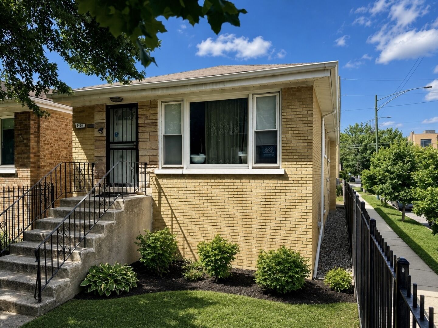Property Photo:  3400 W Shakespeare Avenue  IL 60647 