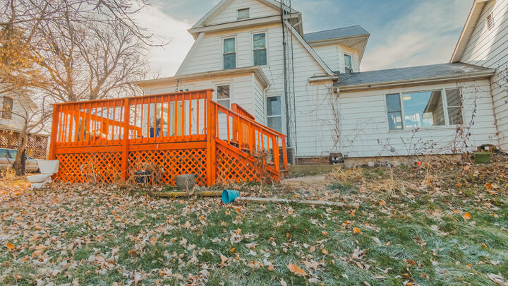 Property Photo:  206 W 1st Street  IL 61334 