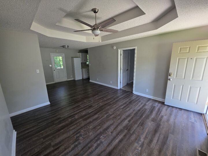 Property Photo:  105 Monarch Ln  TN 37042 