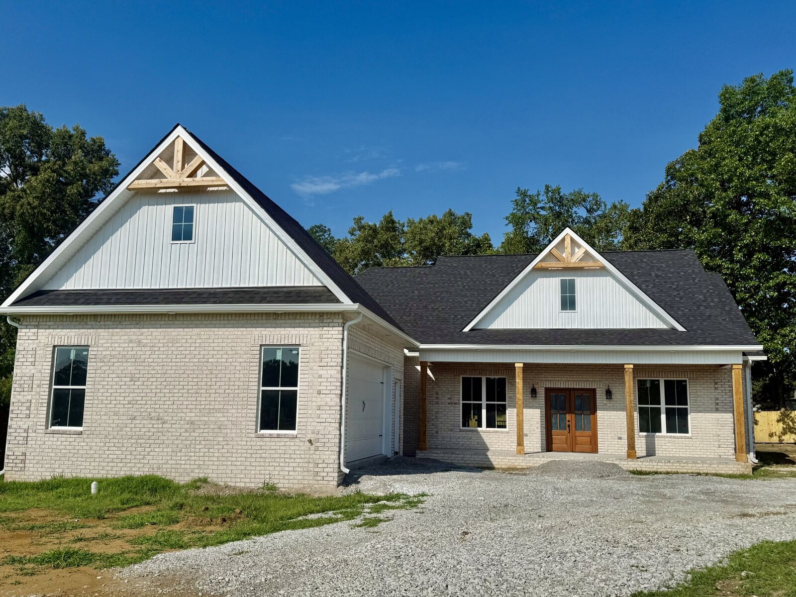 Property Photo: 119 Settlers Trce TN 37388