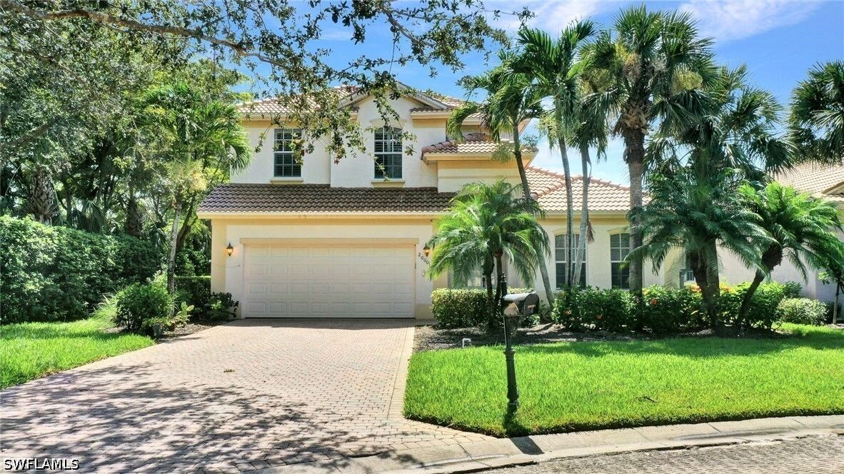 Property Photo:  20001 Seadale Court  FL 33928 