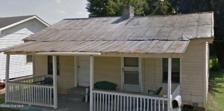 Property Photo: 116/118 Weeks Street NC 27823