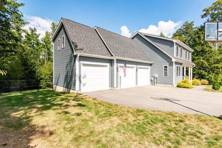 Property Photo:  76 Overlook Circle  NH 03825 