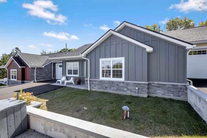 Property Photo:  9 Lions Club Road  NS B0J 1T0 
