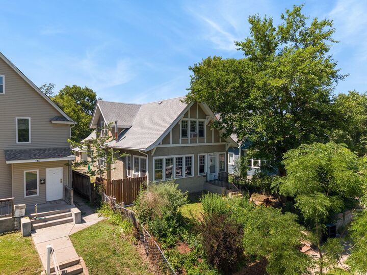 Property Photo: 1421 Logan Avenue N MN 55411
