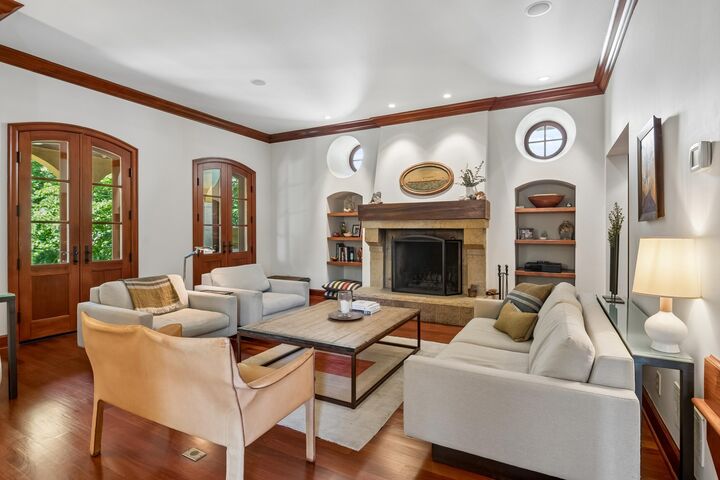Property Photo:  4051 Linden Hills Boulevard  MN 55410 