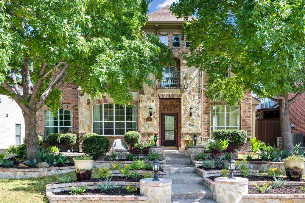 Property Photo:  2344 Chenault Drive  TX 75033 