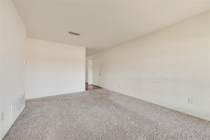 Property Photo:  102 Silver Creek Drive  TX 75137 