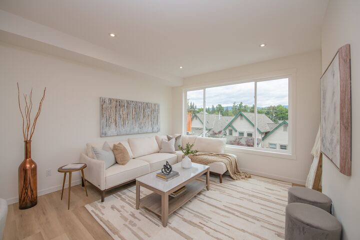 Property Photo:  3602 Pleasant Valley Road 6  BC V1T 4L6 