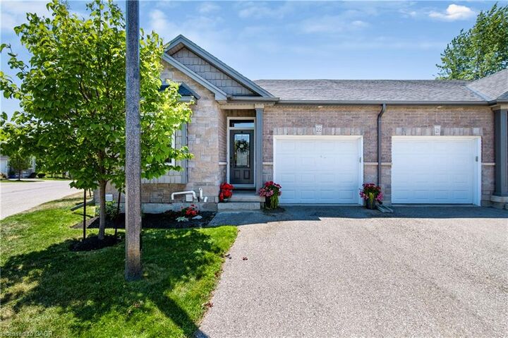 Property Photo: 244 Dundas Street W 22 ON N3L 0B4