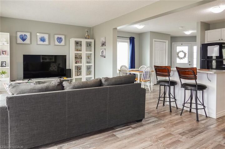 Property Photo: