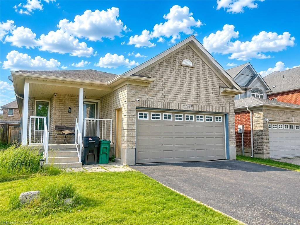 Property Photo:  