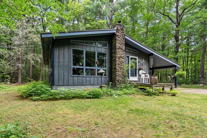 Property Photo: 13 Lakewood Park Rd MA 01473