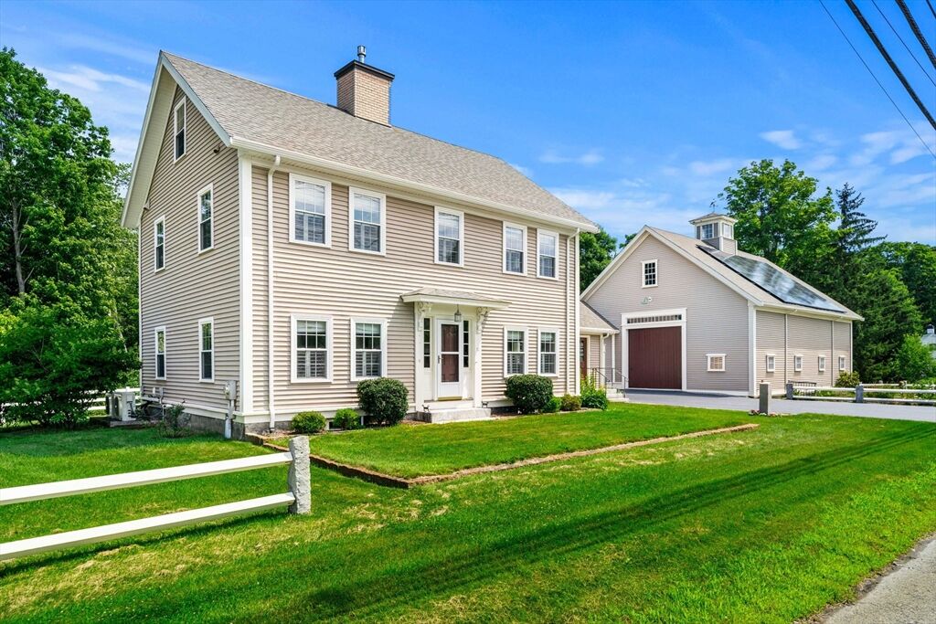 Property Photo:  11 Maple Rd  MA 01824 