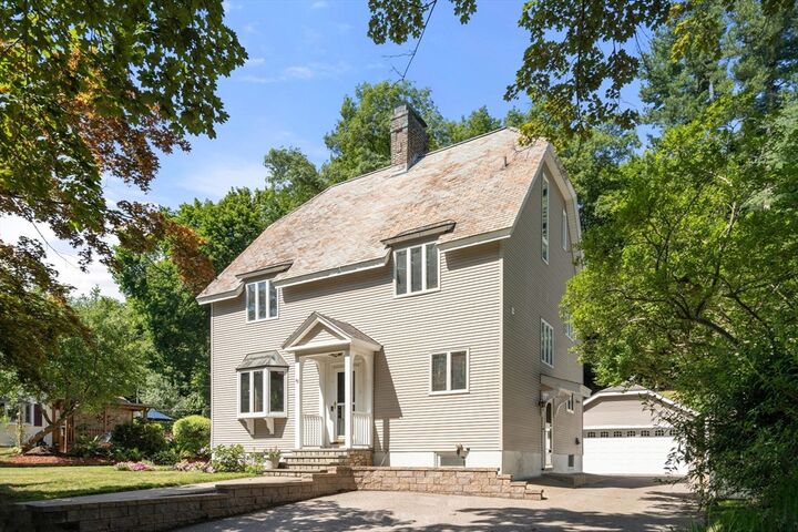 Property Photo:  43 Laconia Rd  MA 01609 