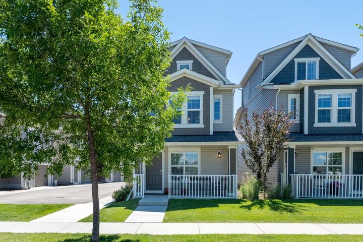 1407 3 Street SE 17 — photo 1