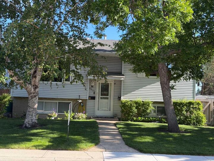 6803 24 Avenue NE — photo 1