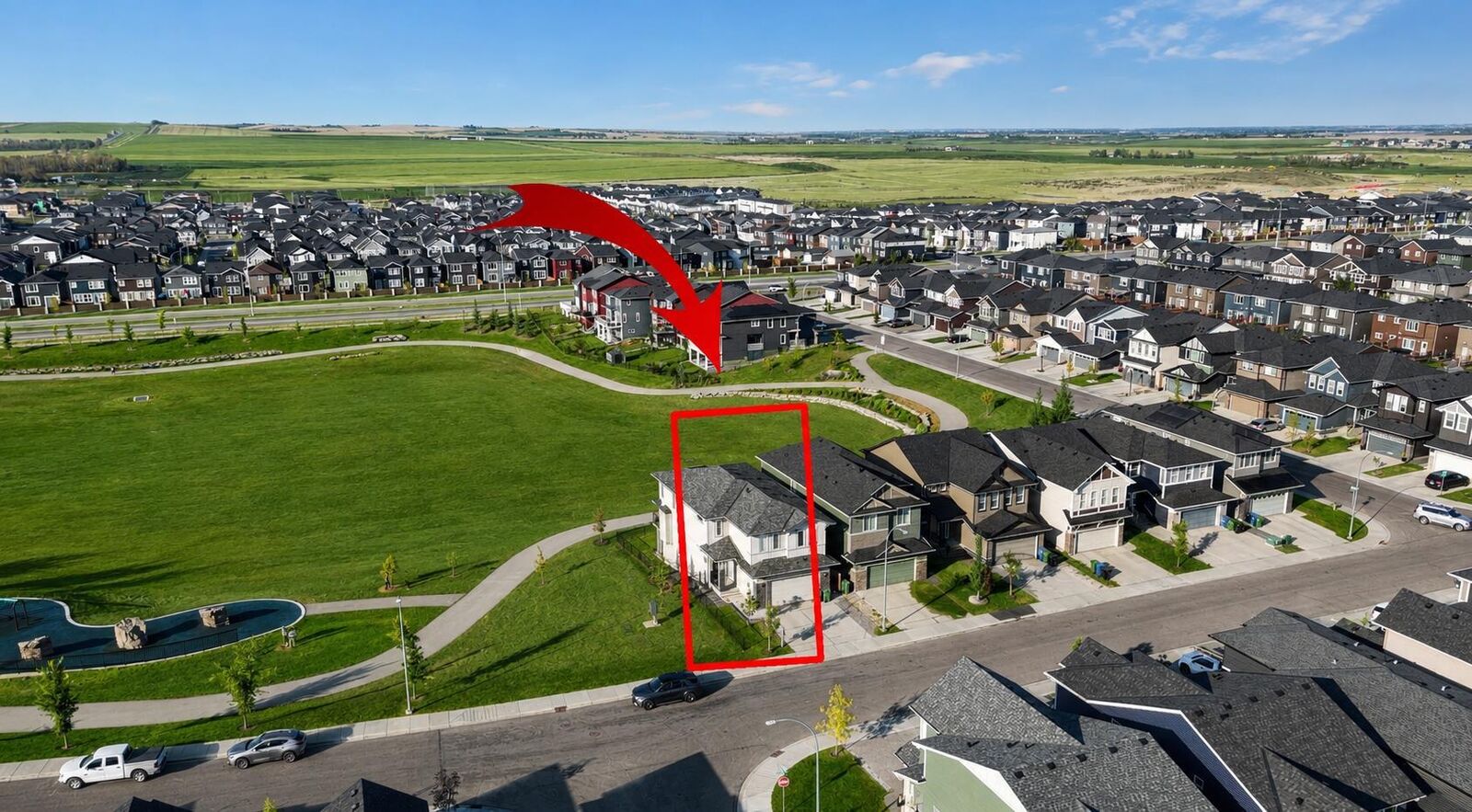 Property Photo: 52 Evansfield Manor NW AB T3P 1J9
