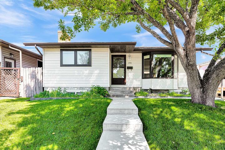 474 78 Avenue NE — photo 1