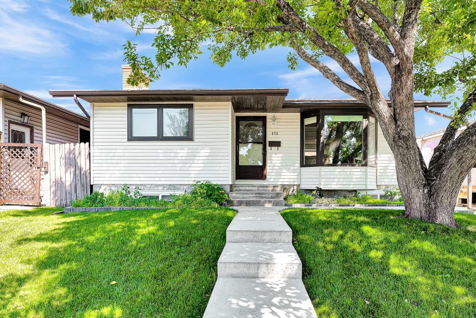Property Photo:  474 78 Avenue NE  AB T2K 4Z9 