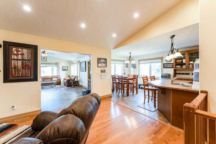 Property Photo: 43 N 2A Street E AB T0K 1J0