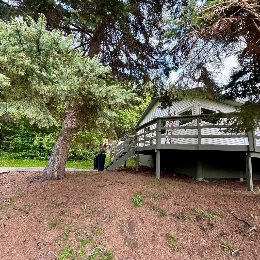 Property Photo: 114 Red Wing Crescent AB T4V 2M9
