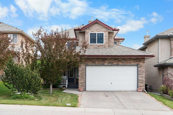 Property Photo:  79 Royal Crest Way NW  AB T3G 4M9 