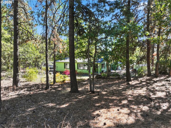 Property Photo: 110 Goldenpine WA 98620