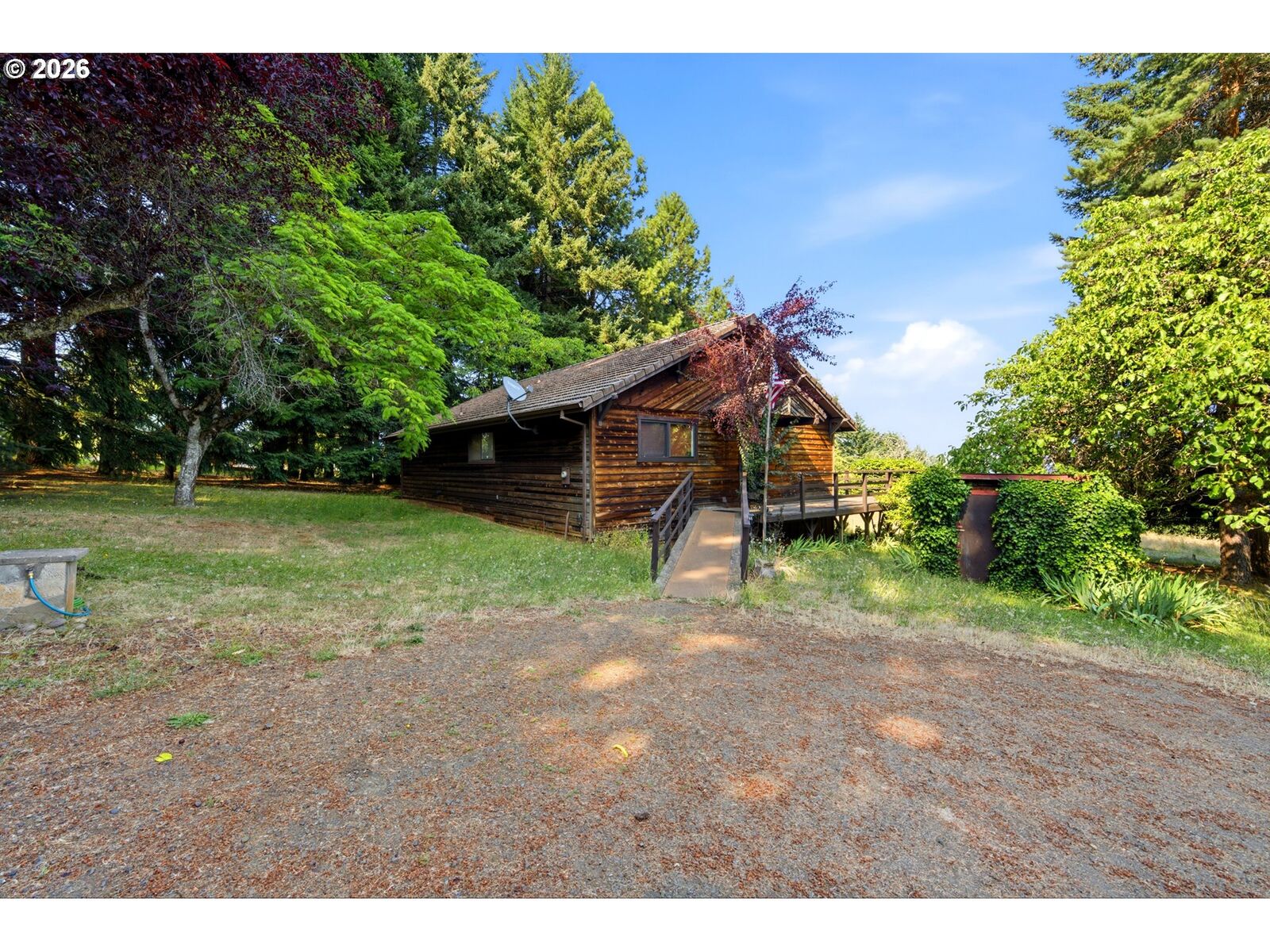 Property Photo: 26200 SW Regia Dr OR 97378