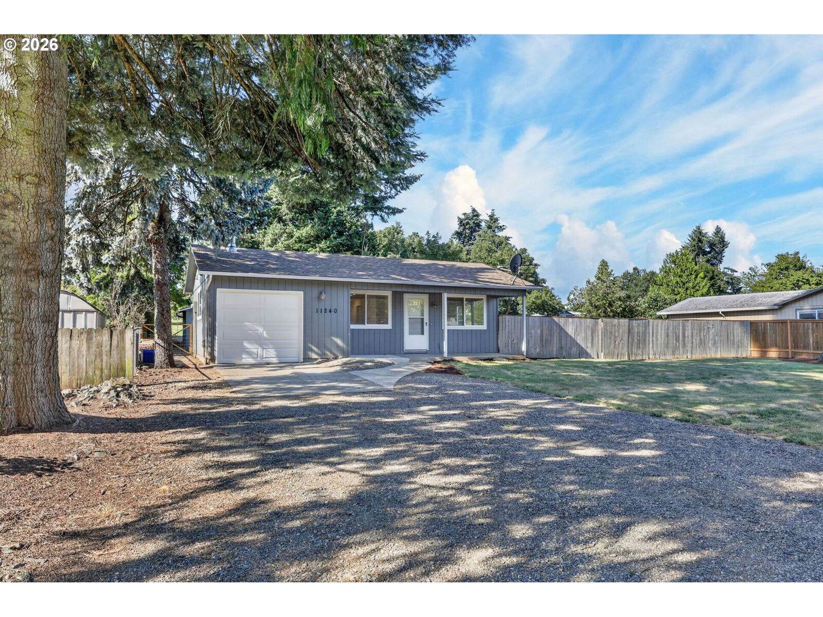 Property Photo: 11240 Beutel Rd OR 97045