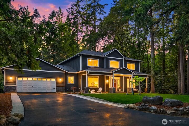 Property Photo: 16761 NE Sanwick Place WA 98110