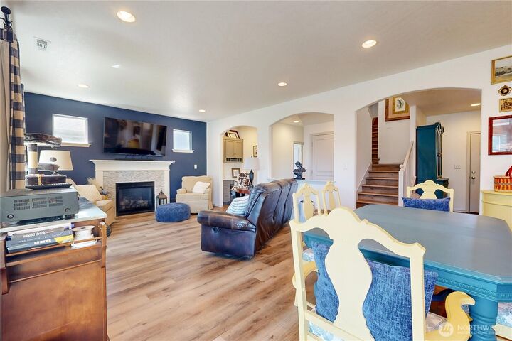 Property Photo: 1101 SW Virginia Street WA 99324