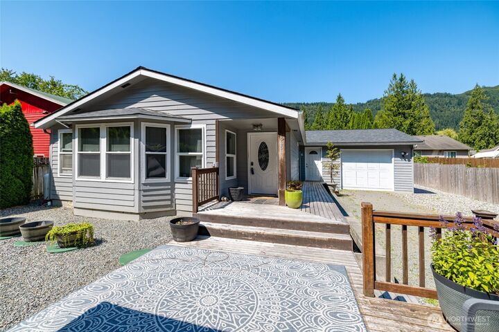 Property Photo:  435  Cain Lake Road  WA 98284 