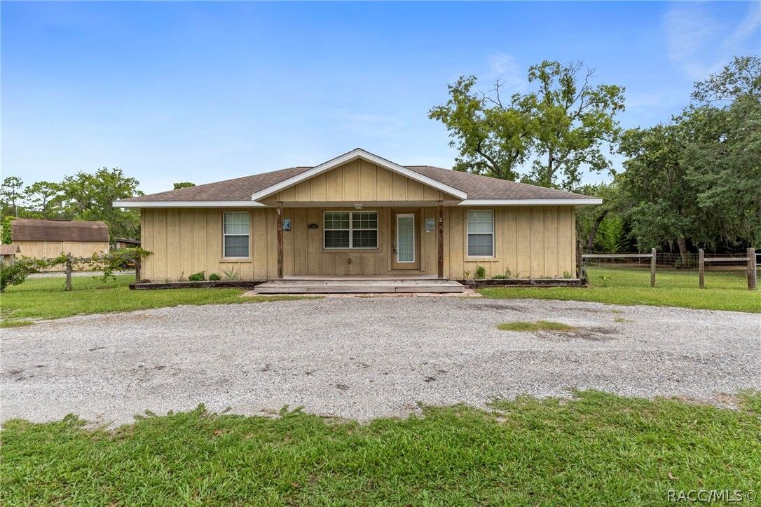 Property Photo:  6185 W Ost West Street  FL 34446 