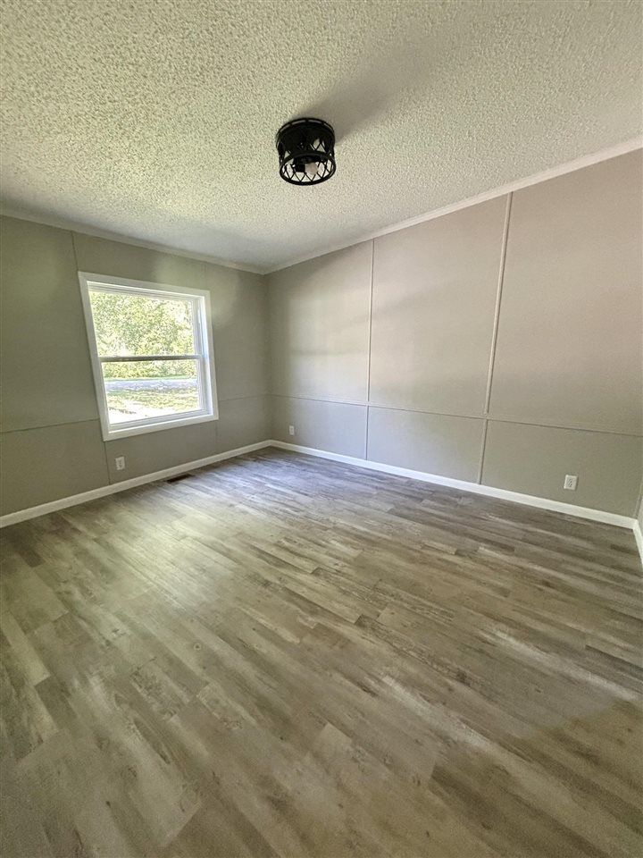 Property Photo:  1224 S 21st  IN 47374 
