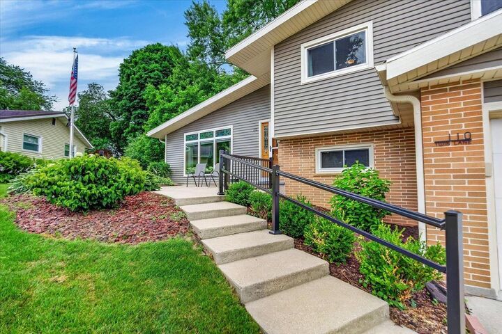 Property Photo:  110 Twin Lane  WI 53916 