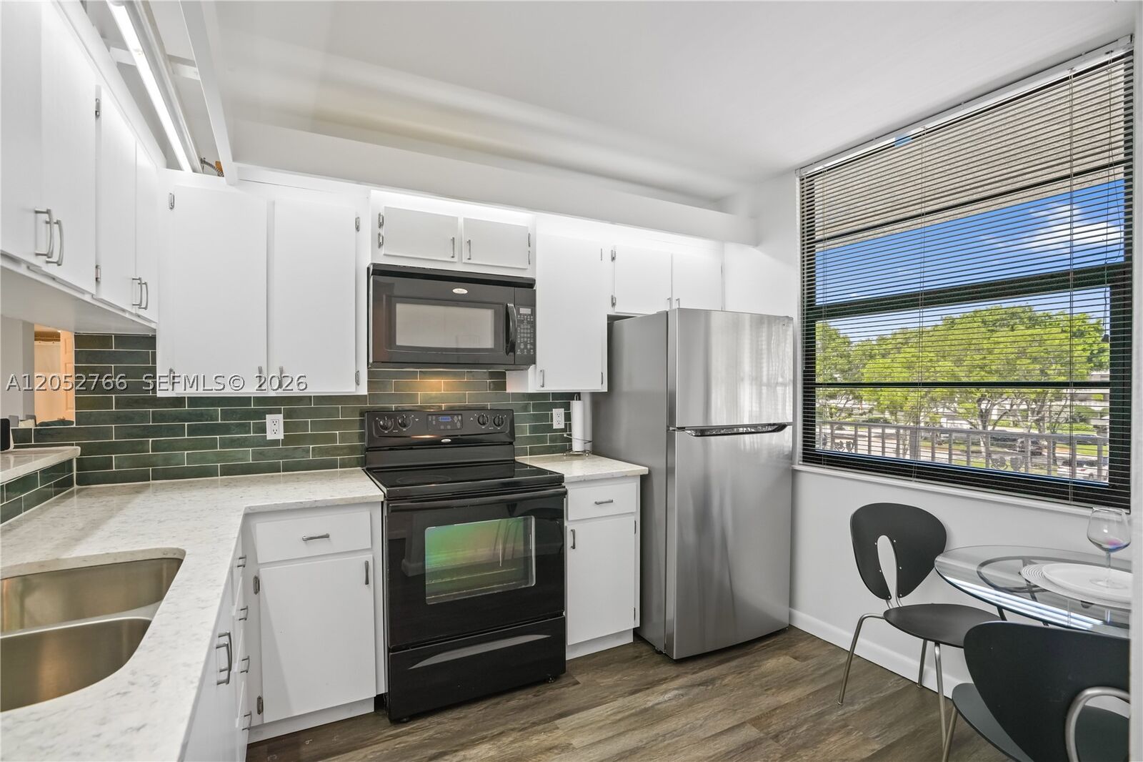 Property Photo:  3516 Whitehall Dr 301  FL 33401 
