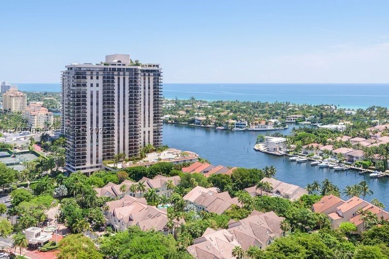 Property Photo:  19400 Turnberry Way Ph221  FL 33180 