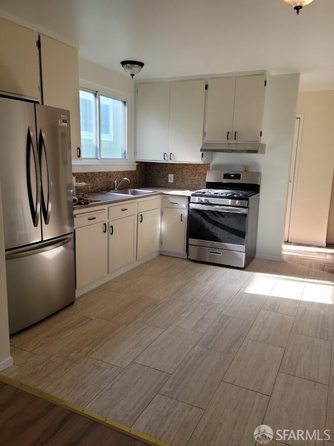Property Photo:  4137 Callan Boulevard  CA 94015 