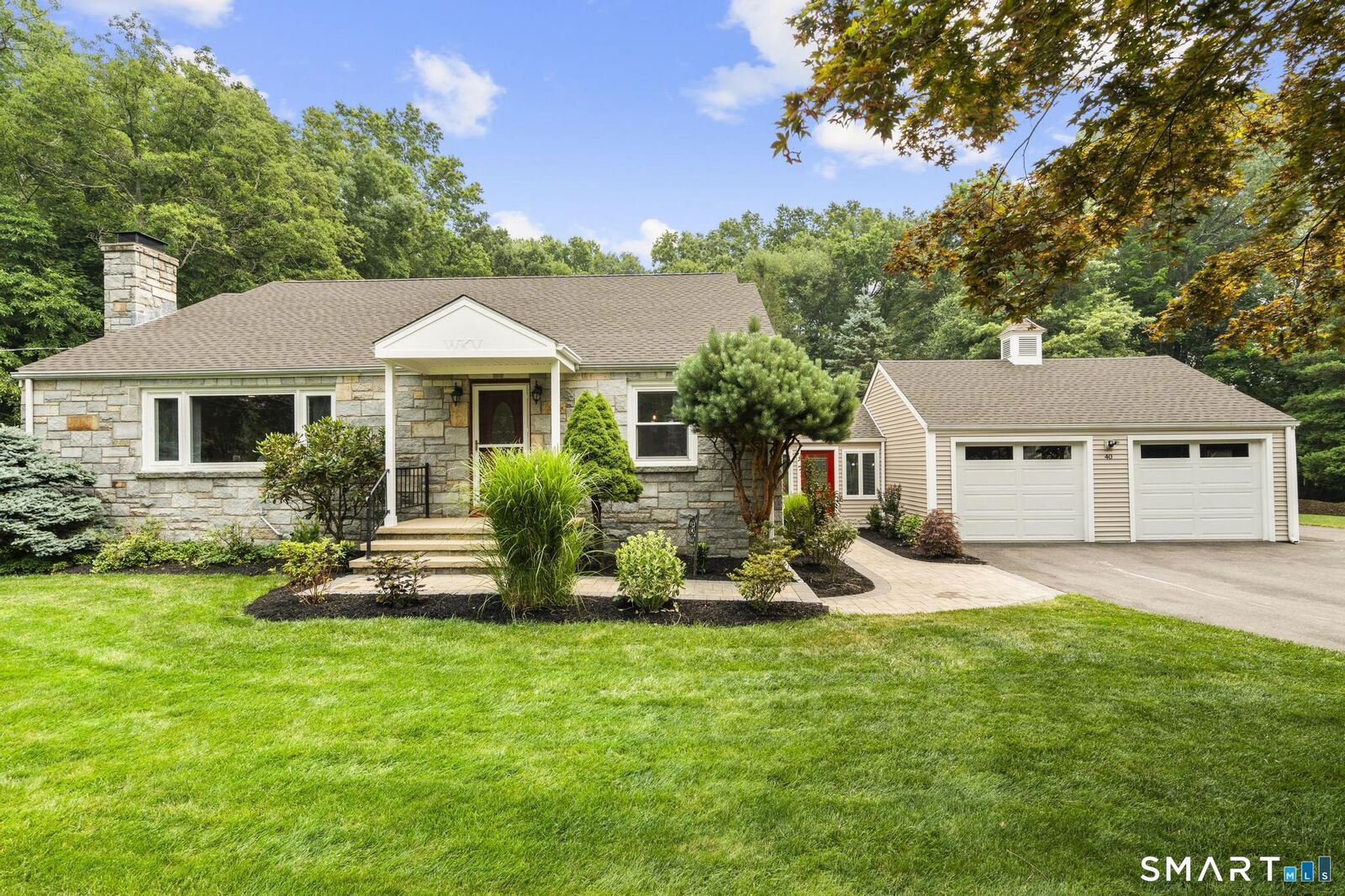 Property Photo: 40 Rolling Ridge Road CT 06477