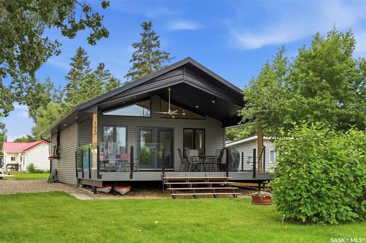 Property Photo: 113 4th Street SK S0G 2J0