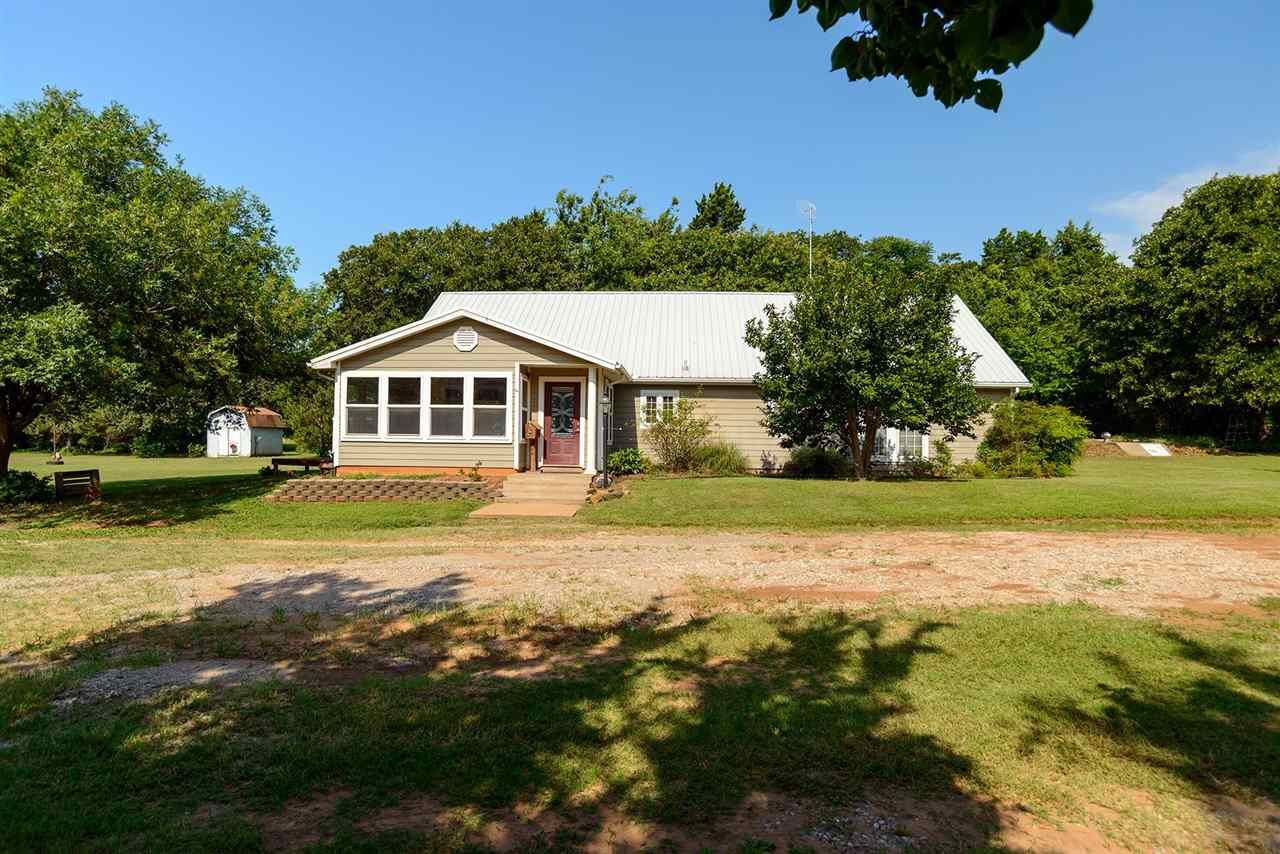 Property Photo:  14919 E Noble Road  OK 74032 