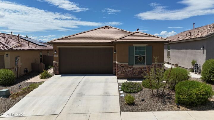 Property Photo: 785 W Calle Calca AZ 85629