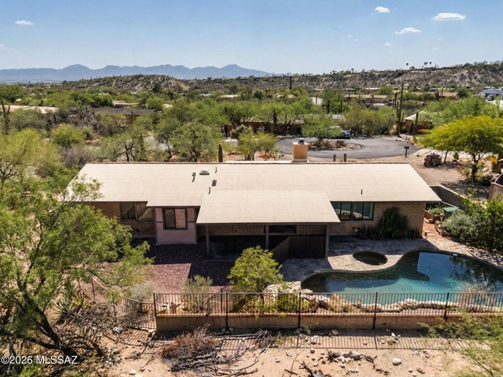 Property Photo:  3575 E Ventana Canyon Drive  AZ 85718 
