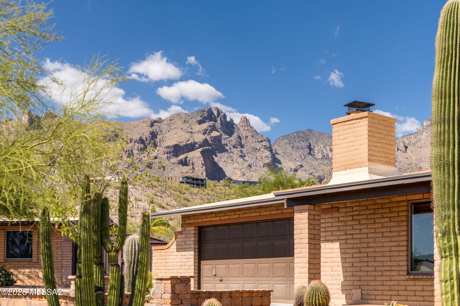 Property Photo: 3575 E Ventana Canyon Drive AZ 85718